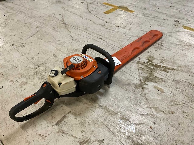 Stihl hs82r heggenschaar - afbeelding 3 van  5
