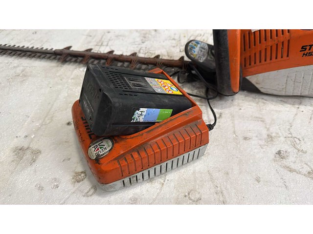 Stihl hsa 86 accu heggenschaar - afbeelding 3 van  5