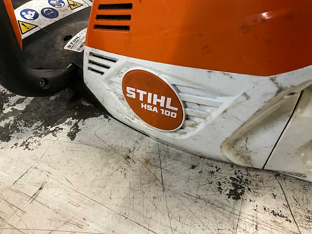 Stihl hsa100 heggenschaar - afbeelding 3 van  5