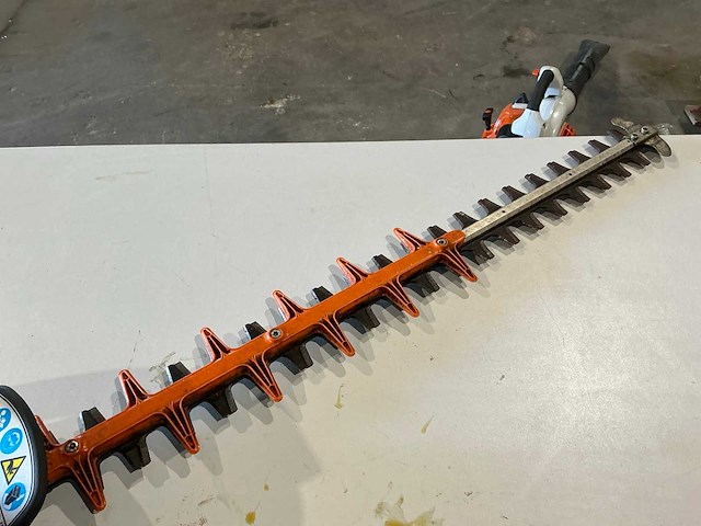 Stihl hsa86 heggenschaar - afbeelding 3 van  6