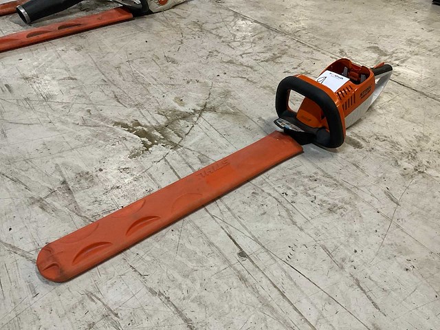 Stihl hsa86 heggenschaar - afbeelding 1 van  7