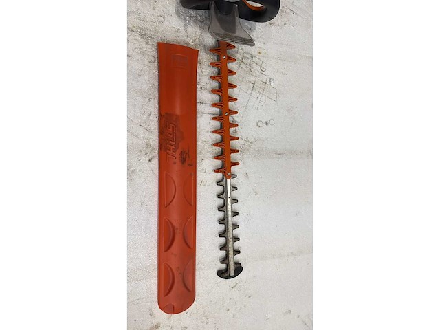 Stihl hse 18 heggenschaar - afbeelding 3 van  7