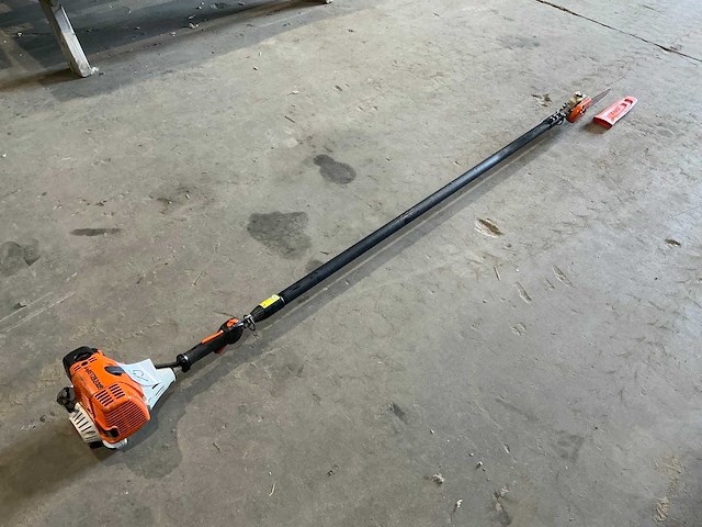 Stihl ht101 hoogsnoeier / stokzaag - afbeelding 2 van  3