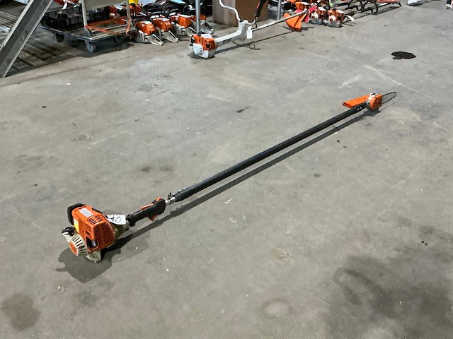 Stihl ht101 hoogsnoeier / stokzaag - afbeelding 1 van  7