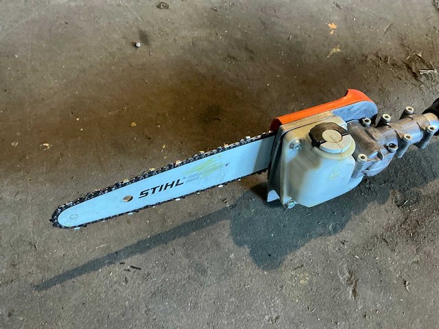 Stihl ht101 hoogsnoeier / stokzaag - afbeelding 9 van  10