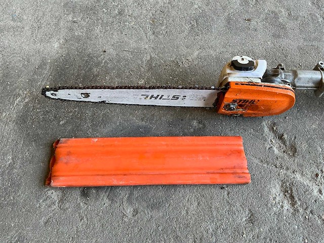Stihl ht103 hoogsnoeier / stokzaag - afbeelding 5 van  7