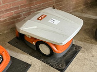 Stihl imow rmi422/p robotmaaier - afbeelding 1 van  5