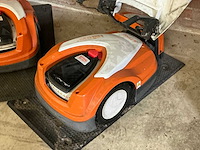 Stihl imow rmi422/p robotmaaier - afbeelding 3 van  5