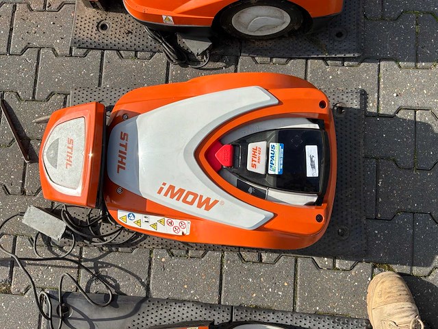 Stihl imow robotmaaier (7x) - afbeelding 5 van  9