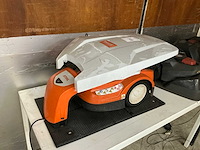 Stihl imow robotmaaier - afbeelding 1 van  8