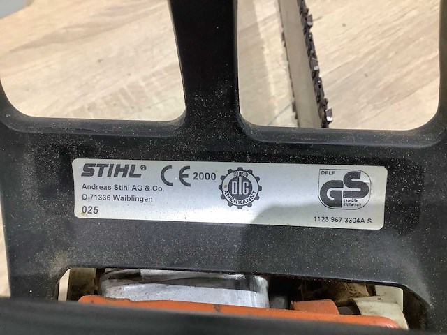 Stihl kettingzaag - afbeelding 8 van  8
