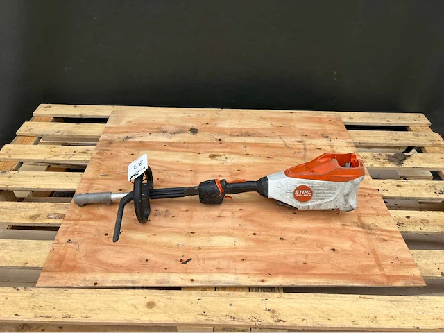 Stihl kma135r combi machine - afbeelding 2 van  2