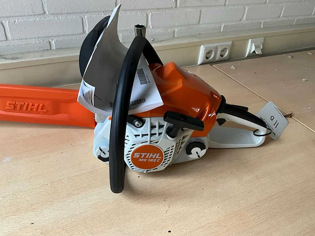 Stihl ms 182 cbe kettingzaag - afbeelding 2 van  4