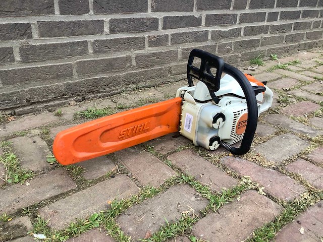 Stihl ms 193 c kettingzaag - afbeelding 3 van  5