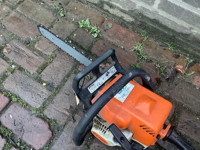 Stihl ms180c kettingzaag - afbeelding 2 van  2