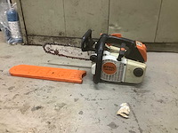 Stihl ms200 kettingzaag - afbeelding 2 van  4