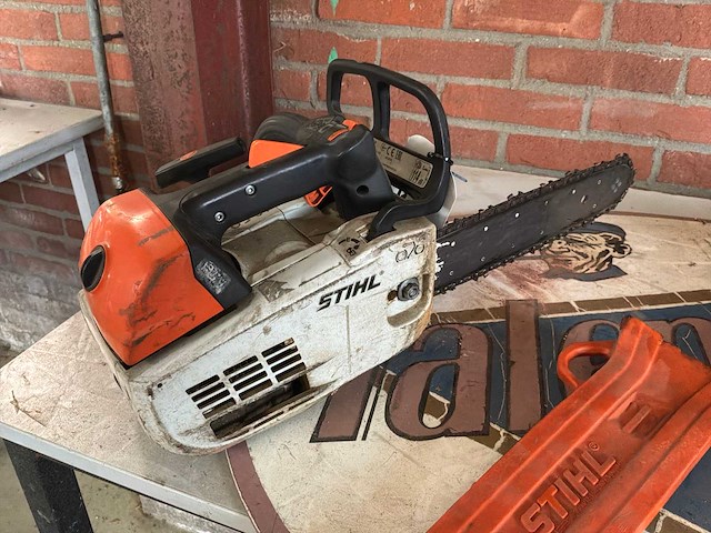 Stihl ms201tc kettingzaag - afbeelding 2 van  5