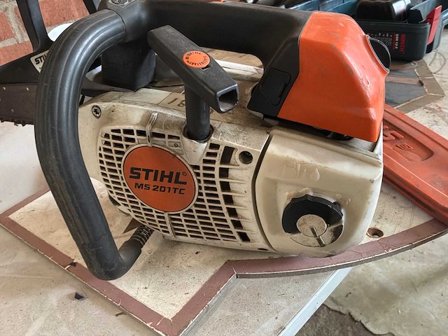 Stihl ms201tc kettingzaag - afbeelding 3 van  5