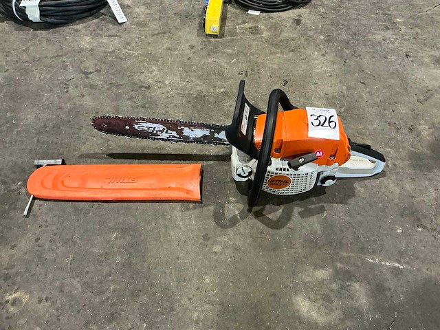 Stihl ms271 kettingzaag - afbeelding 1 van  4