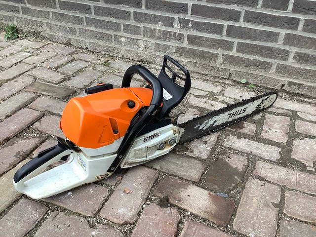 Stihl ms462 kettingzaag - afbeelding 3 van  4