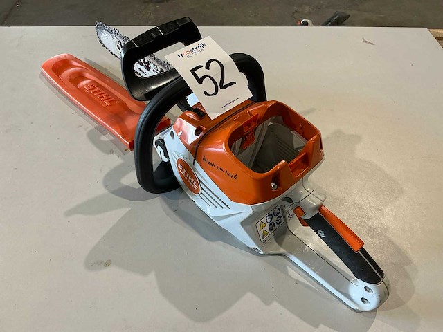 Stihl msa 220.0c kettingzaag - afbeelding 1 van  4