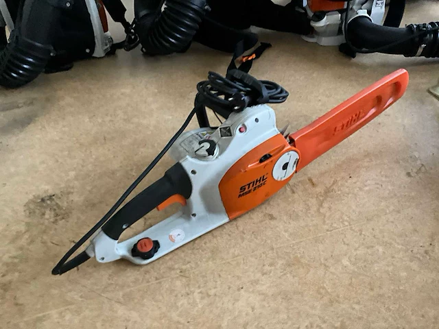Stihl mse 210 elektrische kettingzaag - afbeelding 3 van  8