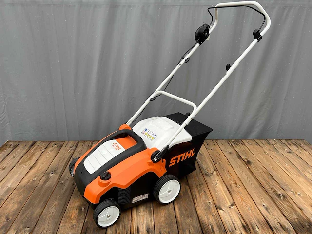 Stihl rle 240 elektische verticuteermachine - afbeelding 1 van  4