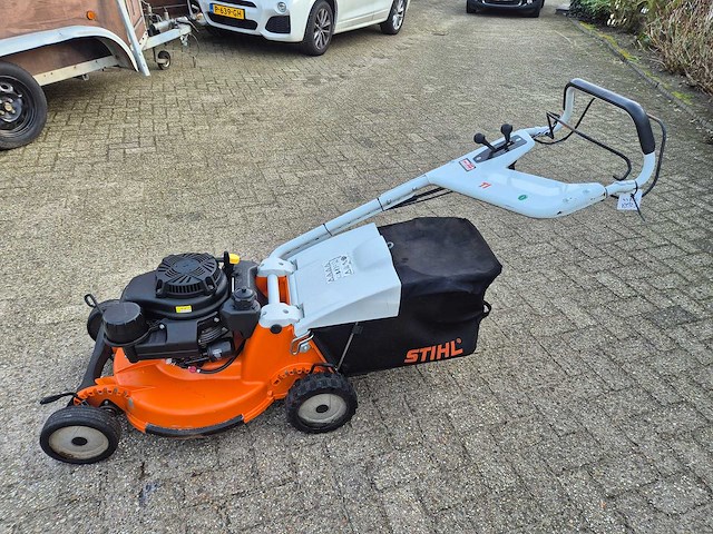 Stihl rm 756 yc grasmaaier - afbeelding 1 van  7