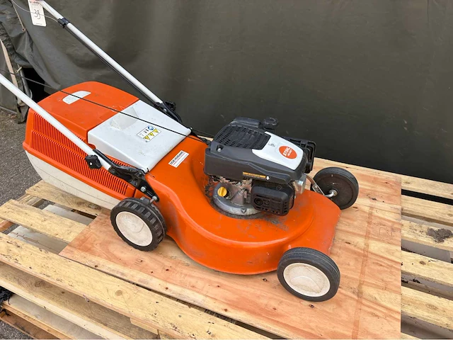 Stihl rm253t grasmaaier - afbeelding 2 van  2