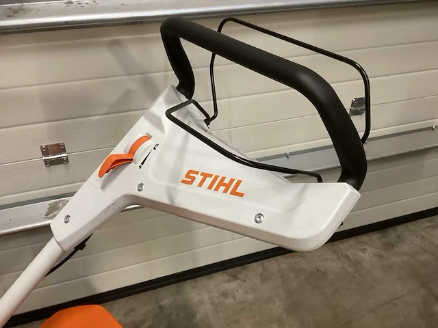 Stihl rma 443 pv accu grasmaaier ap-systeem - afbeelding 6 van  10