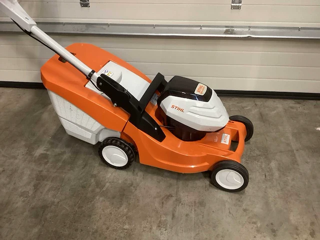 Stihl rma 443 pv accu grasmaaier ap-systeem - afbeelding 7 van  10