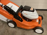 Stihl rma 443 pv accu grasmaaier ap-systeem - afbeelding 8 van  10
