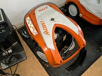 Stihl rmi 422 robotmaaier - afbeelding 2 van  6