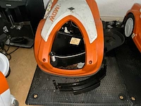 Stihl rmi 422 robotmaaier - afbeelding 3 van  6