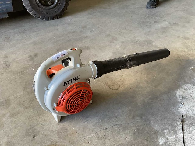 Stihl sh56/c bladblazer - afbeelding 3 van  3
