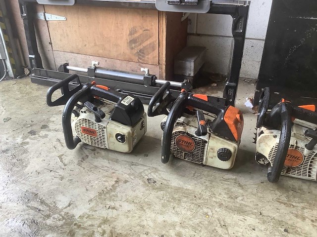 Stihl tophendels kettingzaag (4x) - afbeelding 3 van  3