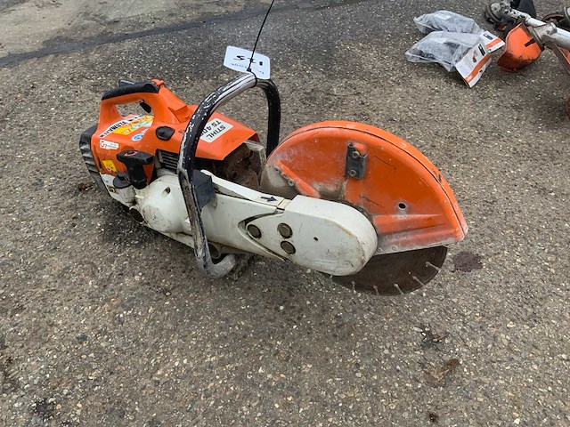 Stihl ts 400 doorslijpmachine - afbeelding 2 van  3