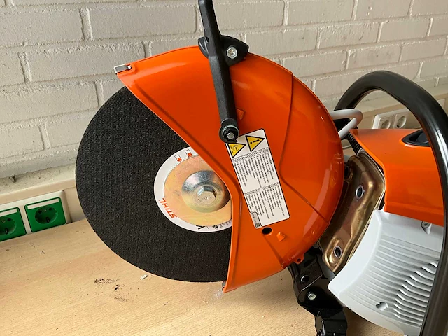 Stihl ts 480i betonzaag - afbeelding 2 van  5