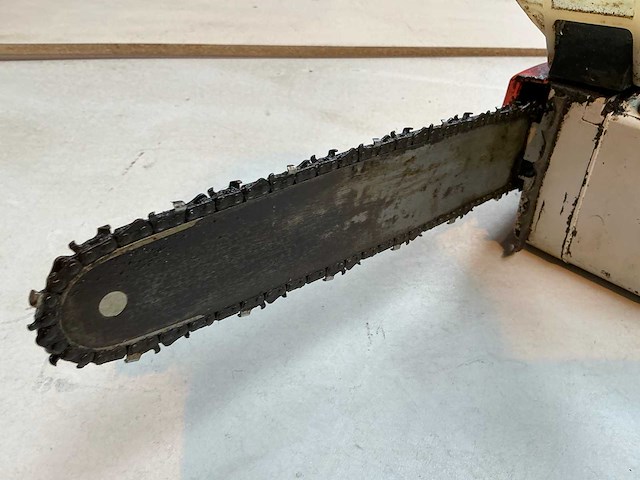 Stihl ts200 kettingzaag - afbeelding 4 van  5