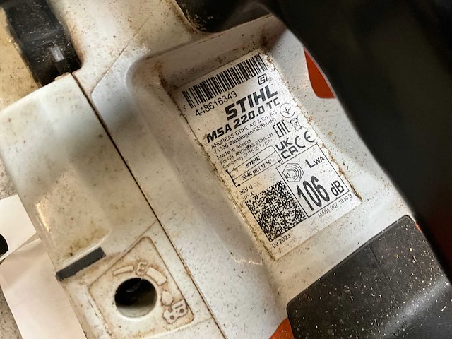 Stihl tsa230 en msa220 doorslijpmachine en kettingzaag - afbeelding 7 van  8