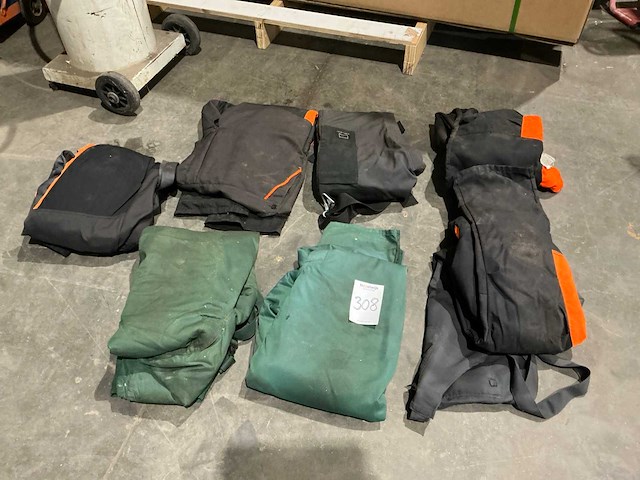 Stihl zaagbroek (7x) - afbeelding 1 van  2