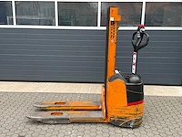 Still - 2000 - egv 10 - stapelaar - afbeelding 1 van  2