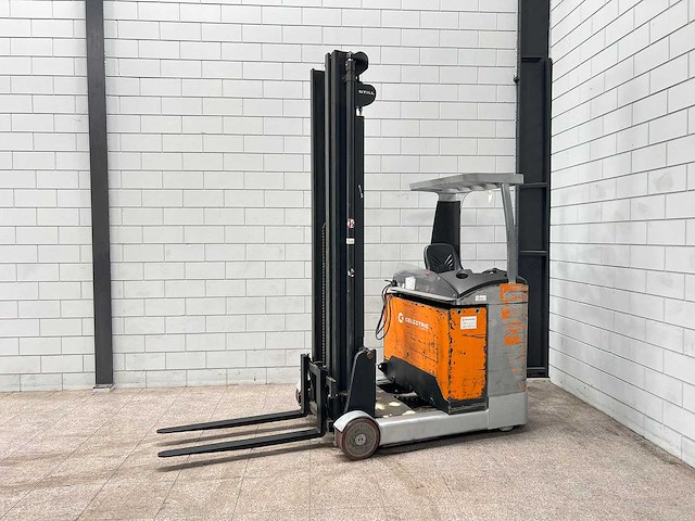 Still - 2010 - fm-x17 - reach truck - afbeelding 6 van  13