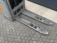 Still - 2012 - exv 10 - stapelaar - afbeelding 8 van  9