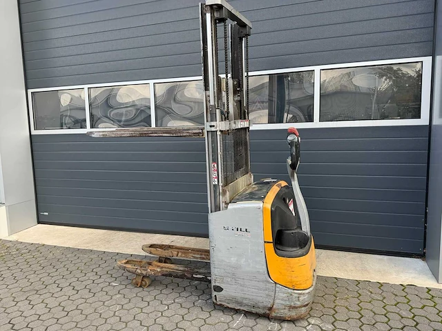 Still - 2013 - exv 12 li - stapelaar - afbeelding 1 van  5