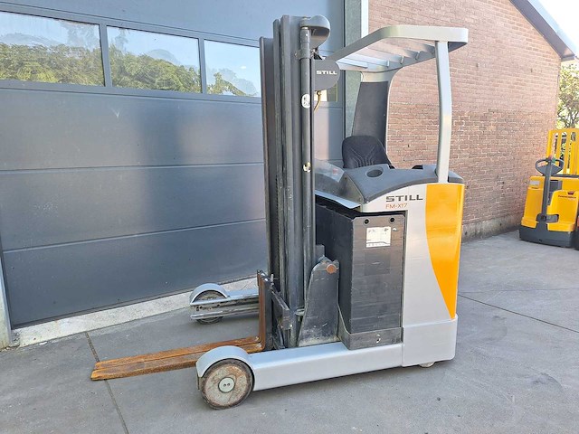 Still - 2014 - fmx-17 - 5.2m triplex, free-lift, side-shift - reach truck - afbeelding 1 van  7