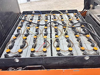 Still - 2014 - r07-25 - industriële trekker - afbeelding 6 van  18