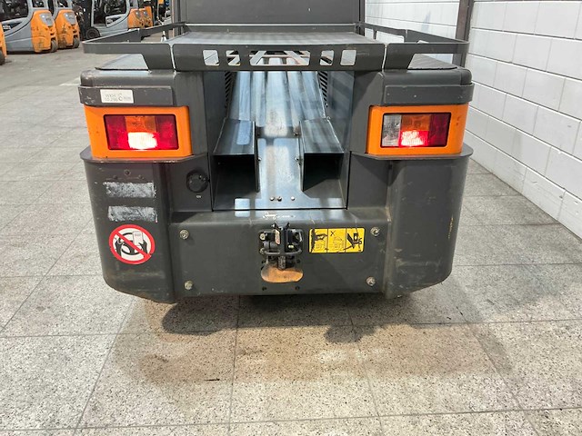 Still - 2014 - r07-25 - industriële trekker - afbeelding 16 van  18