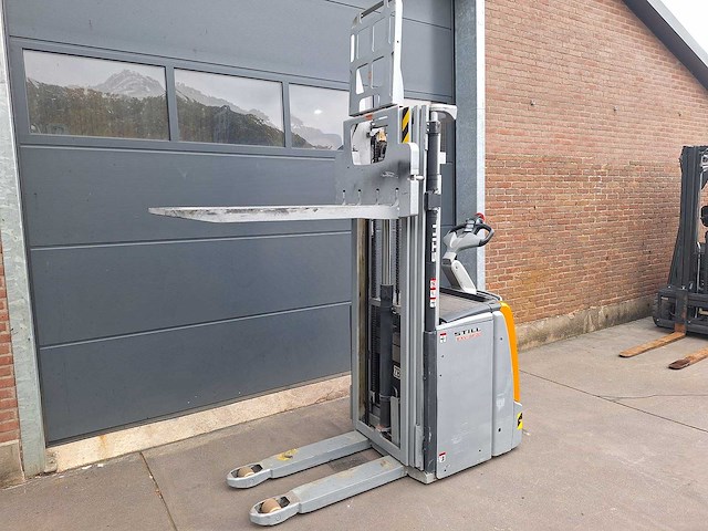 Still - 2015 - exv-sf20 - stapelaar - afbeelding 1 van  12