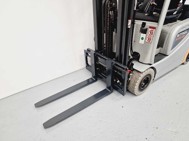 Still - 2015 - rx20-20 - vorkheftruck - free-lift - side-shift, 4e functie - afbeelding 4 van  19